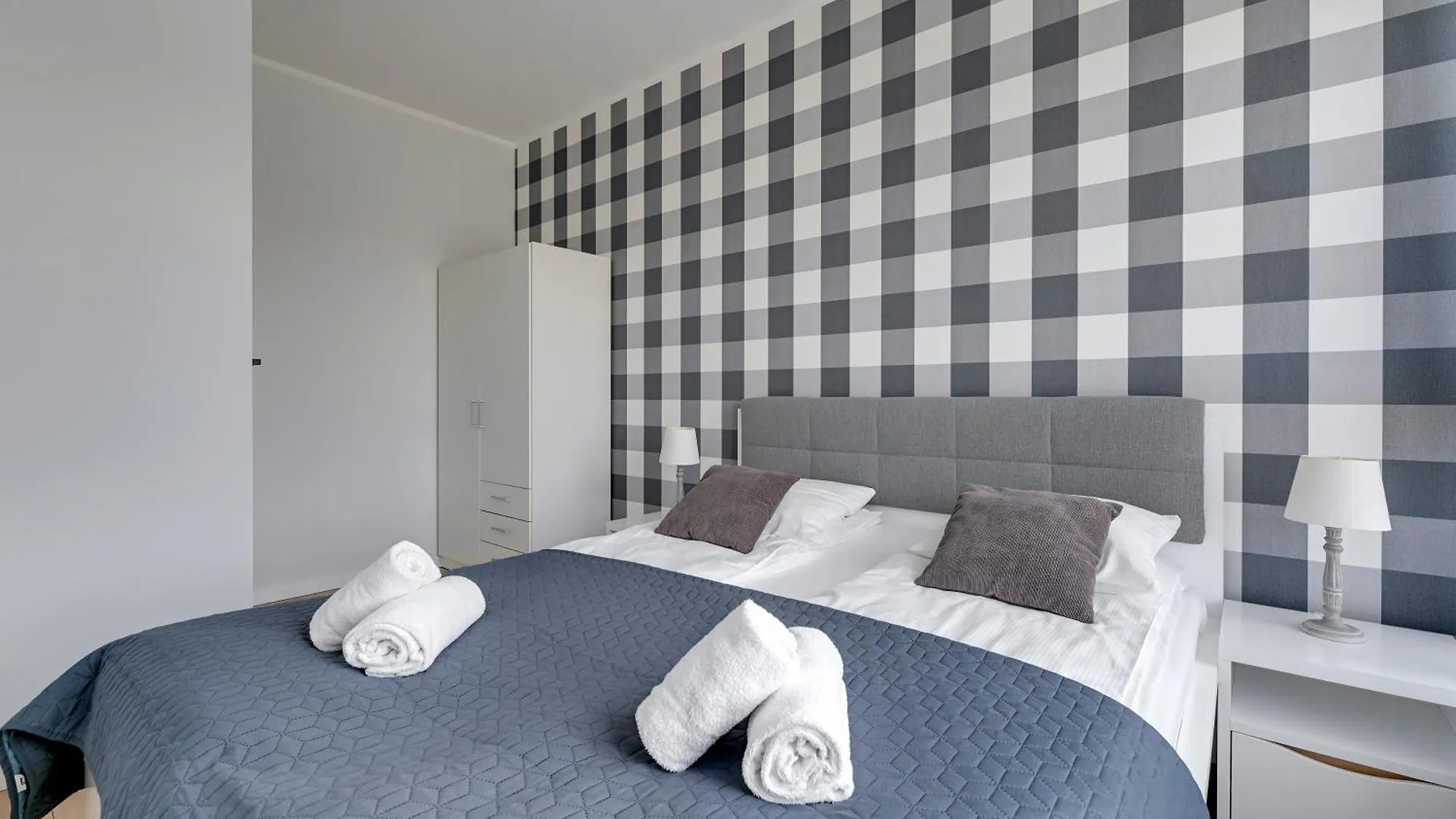 Rentplanet - Apartamenty Chlebova II Gdańsk Polska